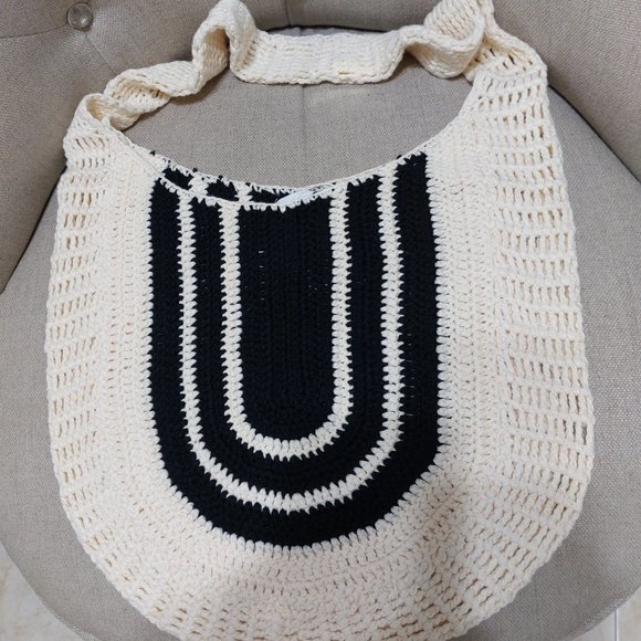 URBAN ORIGINALS Valley Crochet Handmade Bags One Handle Hobo Tote bag VEGAN - Picture 1 of 7